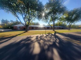 Orchard Park Motel