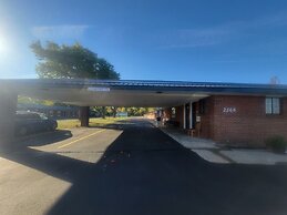 Orchard Park Motel