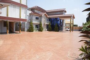Hunters Royal Apartments