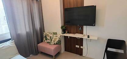OYO 1172 MVM Transient House