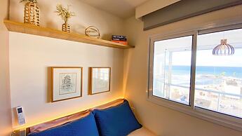 Flat Beira-mar com Varanda Piscina e Academia