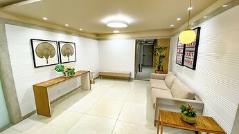 Flat Beira-mar com Varanda Piscina e Academia