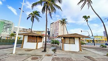 Flat Beira-mar com Varanda Piscina e Academia