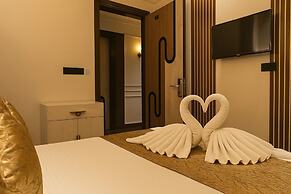 Parth Hotel