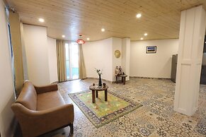 Sansa By The Woods - Manor Mussoorie