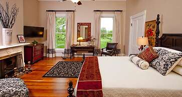 Riverside Inn Bed and Breakfast