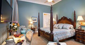 Riverside Inn Bed and Breakfast