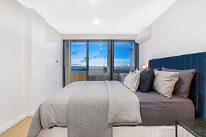 Spectacular Views South Perth1br