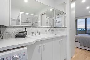 Spectacular Views South Perth1br