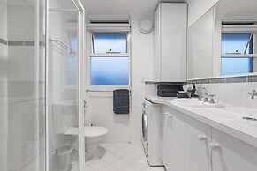 Spectacular Views South Perth1br