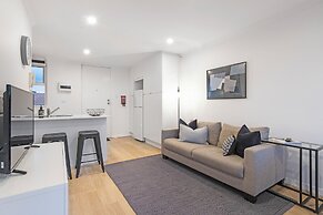 Spectacular Views South Perth1br