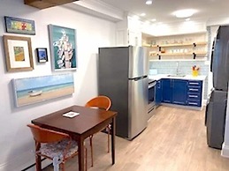 HarbourGate Condos & Studios