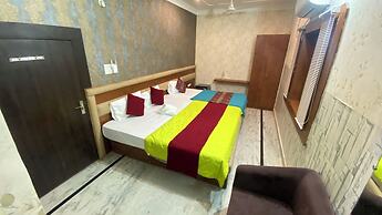 Soni's Mansion-100m from Khajuraho Temples