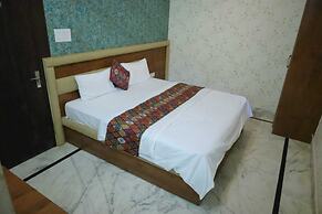 Soni's Mansion-100m from Khajuraho Temples