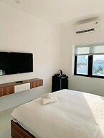 Ania Beachside Hotel Da Nang