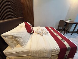 Rossa Hotel