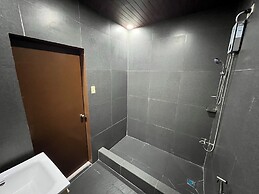 Rossa Hotel