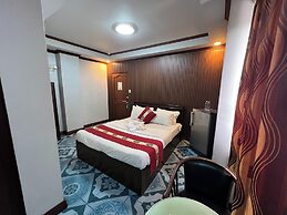 Rossa Hotel