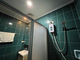 Rossa Hotel