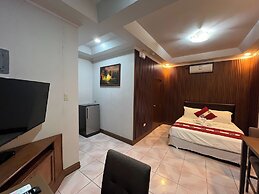 Rossa Hotel