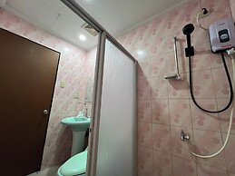Rossa Hotel