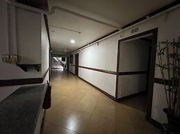Rossa Hotel