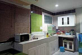 Kamala Orchid Guesthouse