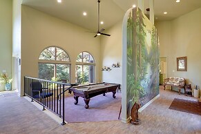 Prime Mckenzie River Gem: Sunroom + Views!