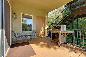 Prime Mckenzie River Gem: Sunroom + Views!