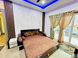 Hotel Bay premium Puri