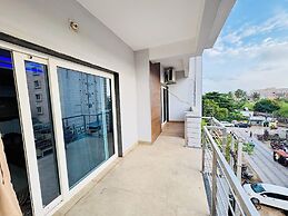 Hotel Bay premium Puri