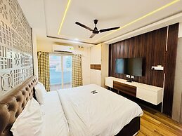 Hotel Bay premium Puri