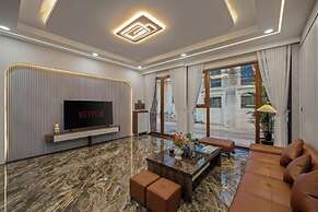 T P Villa