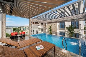 T P Villa
