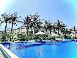 Deluxe Villa Beach Front