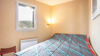 Valley-view Apartment in Chamrousse