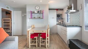 Valley-view Apartment in Chamrousse