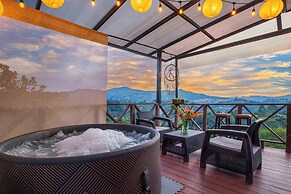 Roots Eco House