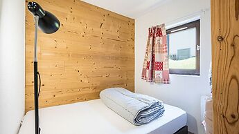 Cosy Apartment in Morillion With Balcony