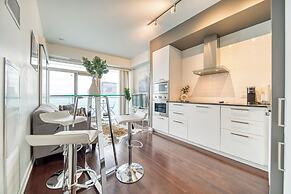 Maple Suites Toronto Downtown