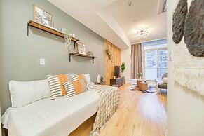 Maple Suites Toronto Downtown