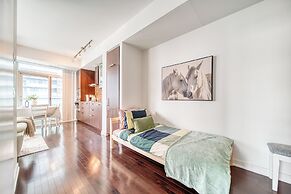 Maple Suites Toronto Downtown