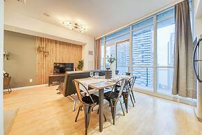 Maple Suites Toronto Downtown