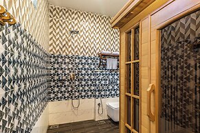 Munal and Mayur Resort