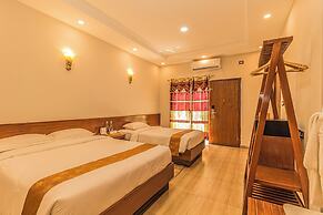 Munal and Mayur Resort