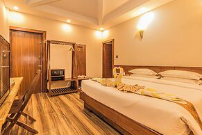 Munal and Mayur Resort