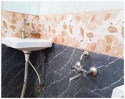 Hotel M-E-T-R-O Regency Lucknow