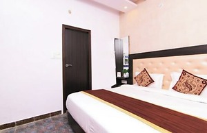 Hotel Raj Put Charbagh Lucknow