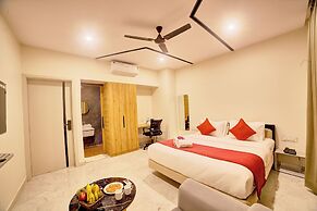 Gateway Transit Hotel
