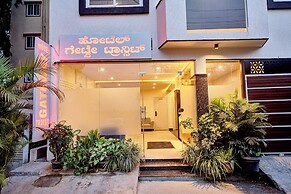 Gateway Transit Hotel